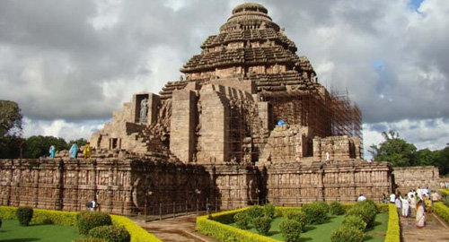 Incredible Eastern Golden Triangle Tour